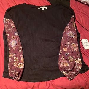 womens long sleeve black shirt...